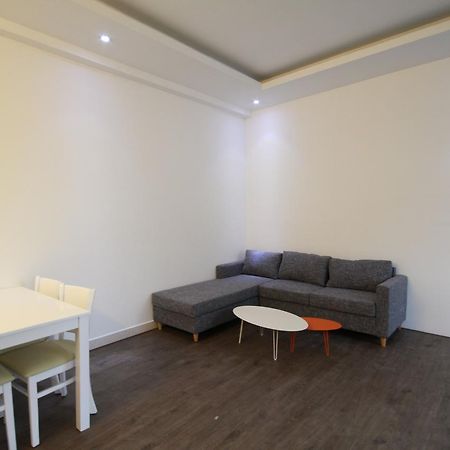 Smile Apartment 12 Ho Chi Minh City Exterior photo